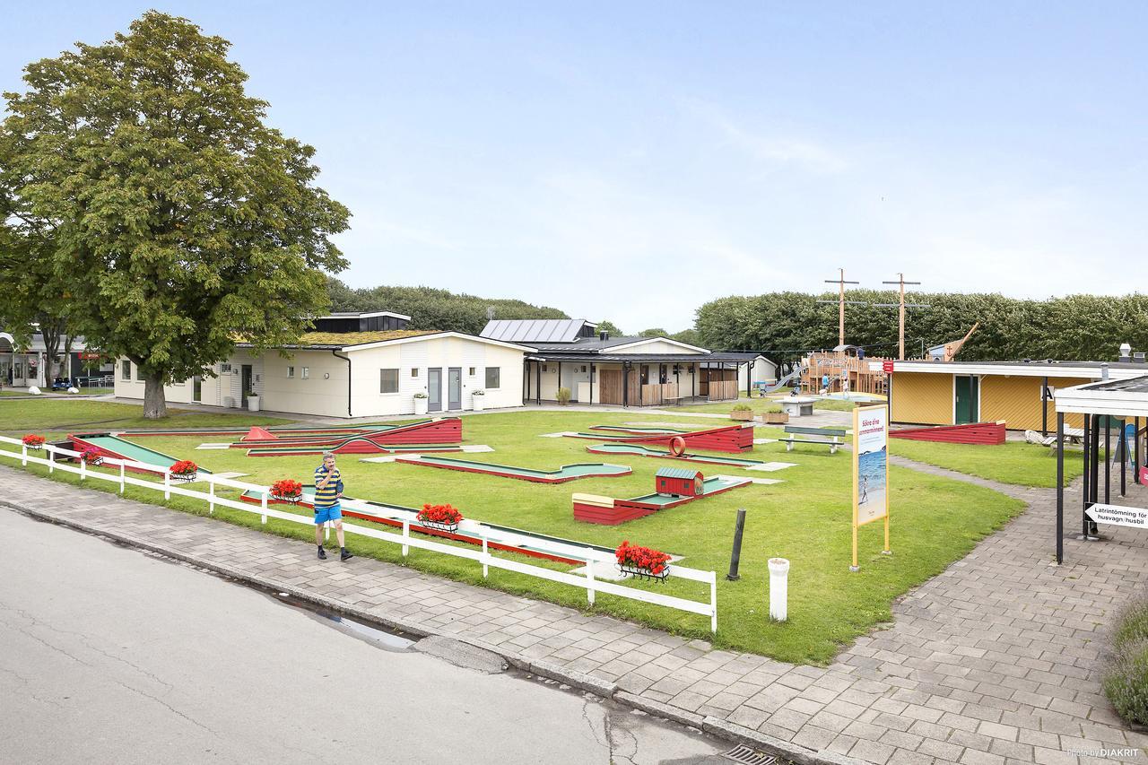 Готель First Camp Sibbarp-Malmoe Екстер'єр фото